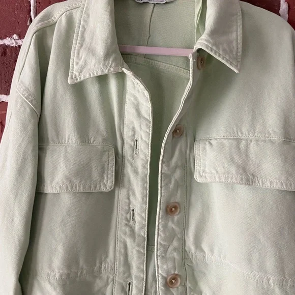 Zara Green Cropped Light Jacket - Picture 2 of 4